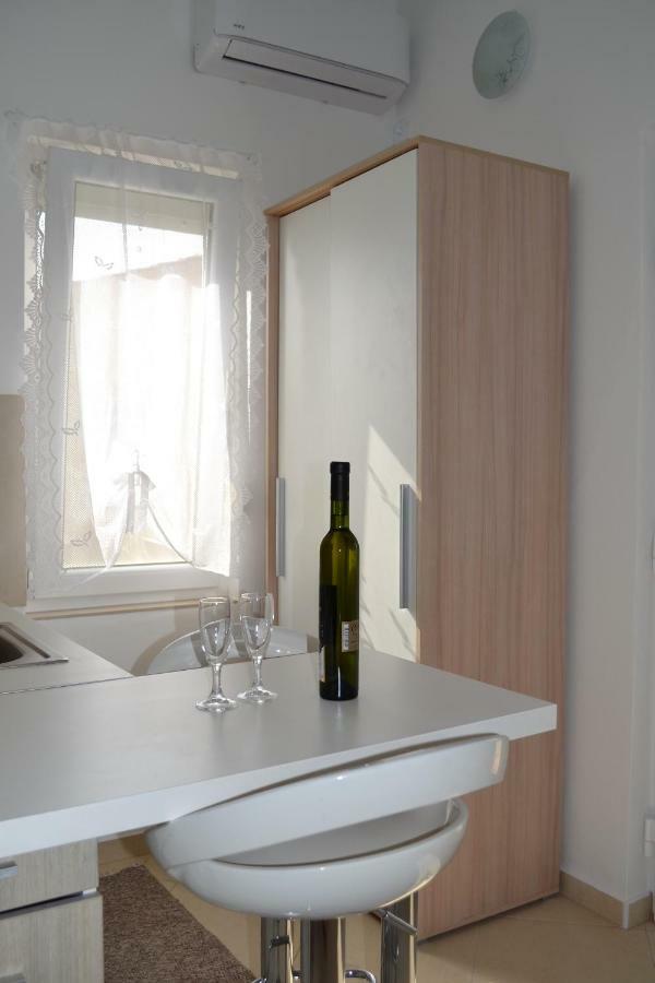 Apartments Marko Porec Exterior photo
