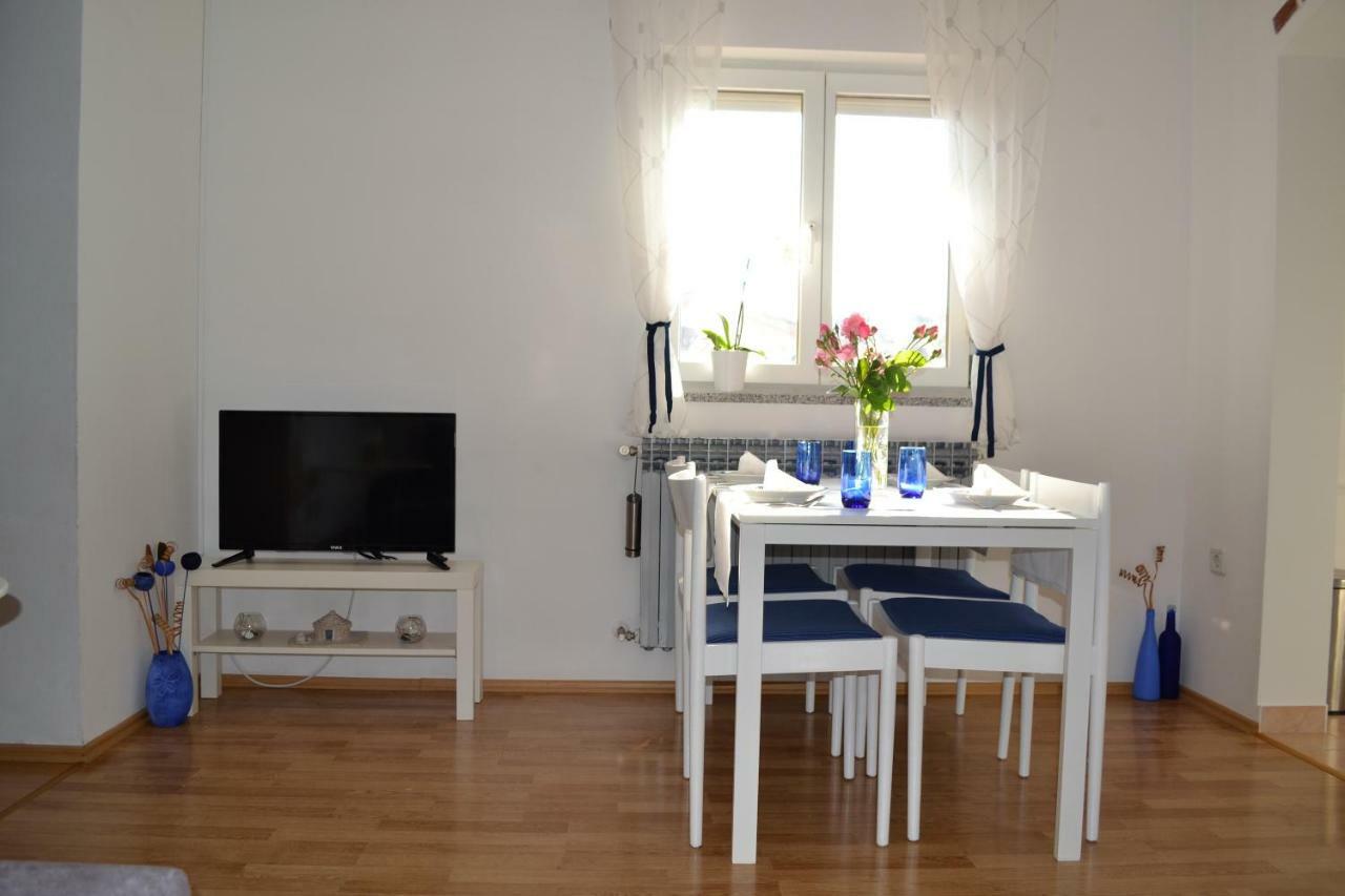 Apartments Marko Porec Exterior photo