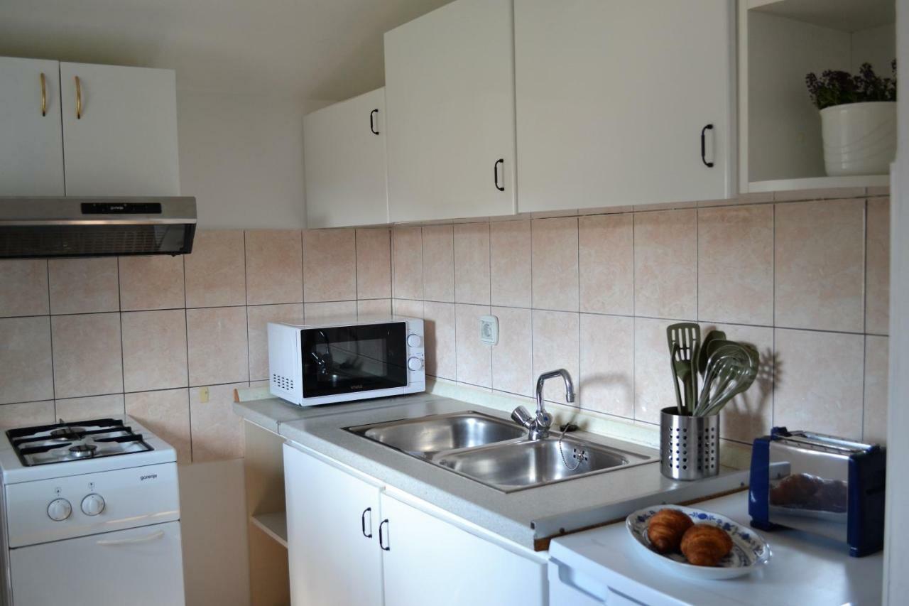 Apartments Marko Porec Exterior photo